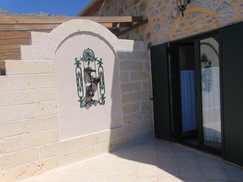 Olga'S House Apartment Neo Oitilo Exterior photo